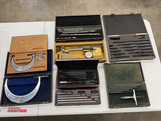Lot 1-6118 - Lot including (2) Tumico stainless steel tubular micrometers (one with wood case/1 with plastic case...