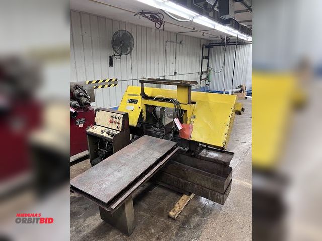 Lot 1-3656 - W.F. Wells Semi-Auto Horizontal Bandsaw