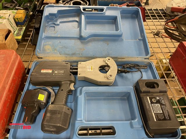 Lot 1-6235 - (1) Husky Tools, Inc., model REC-5750, Robo + Crimp with (2) batteries, case, and charger.