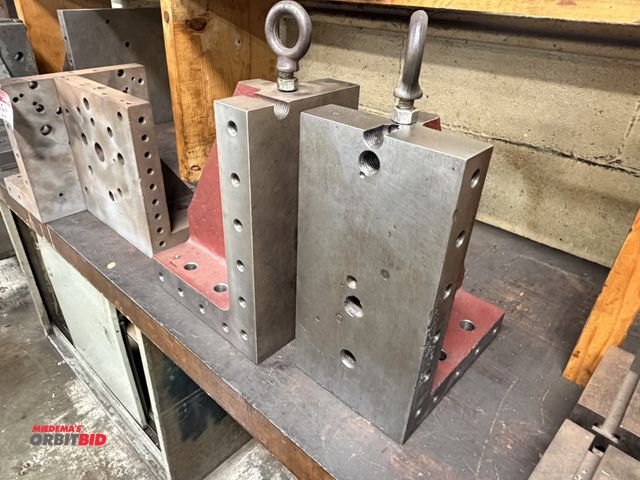 Lot 1-6336 - Lot of (2) heavy duty right angles, 6" x 8 1/4" x 12 1/4" tall.