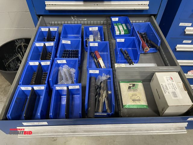 Lot 1-19334 - Contents of drawer #3, includes large lot of Jobber Twist drills and flap wheels.