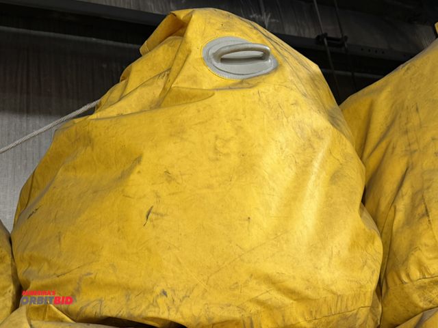 Lot 1-18711 - (1) Husky 3000 gallon capacity portable water tank.