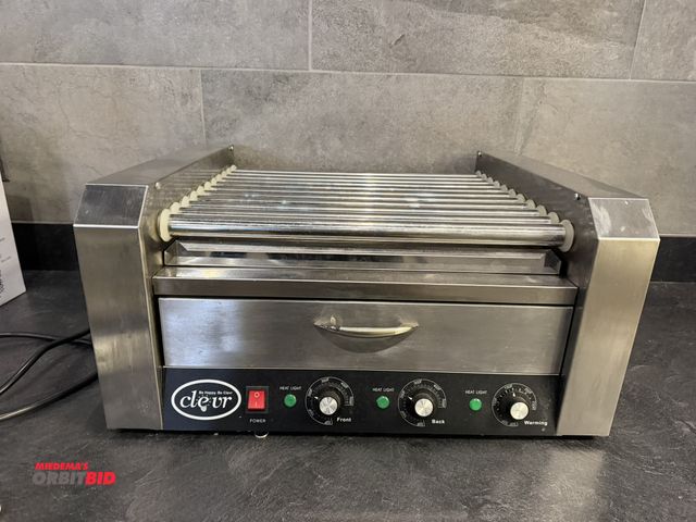 Lot 1-11144 - (1) Clevr model CRS201716 110 V single phase commerical hot dog machine with warmer, SN 1910087, in ...