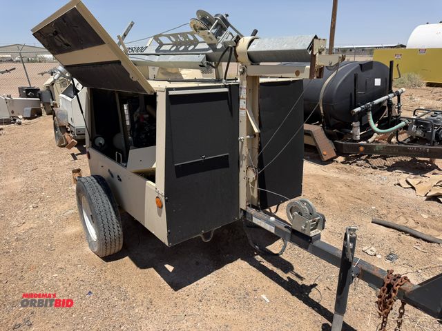 Lot 1-18232 - 2012 Doosan L20 Light Tower, 4 cylinder diesel engine, 4-light extendable tower, hand crank, mounted...