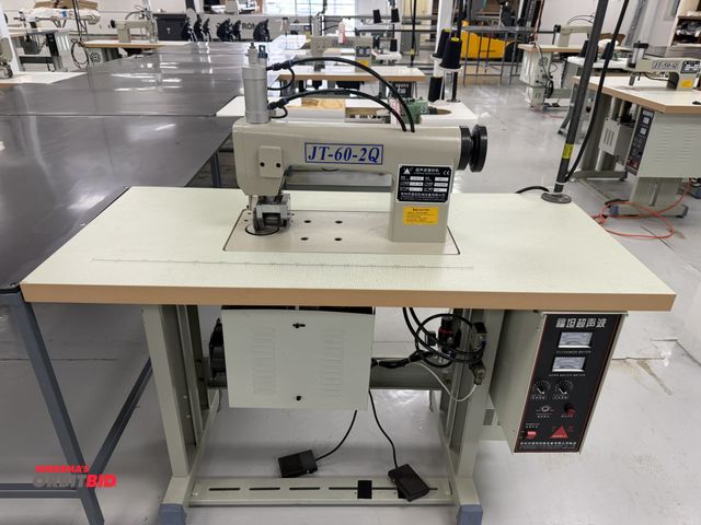 Lot 1-4868 - (1) 2021 Futan Ultrasonic sewing machine, model JT-60-2Q, 220V, with power table (47 1/4" x 21.5" x ...