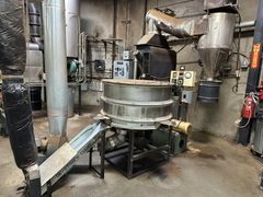 Lot 1-13711 - undefined