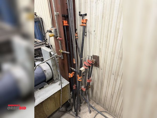 Lot 1-15398 - Large lot of approx. (10) assorted pony clamps, various lengths.