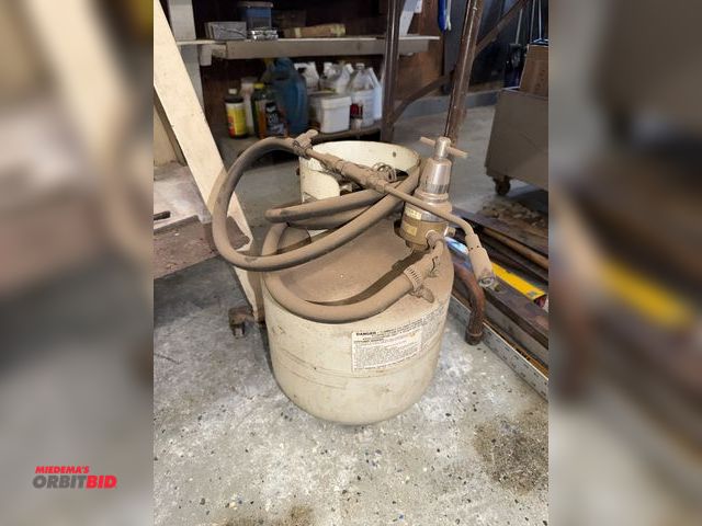 Lot 1-12128 - (1) 20 lb. propane tank with torch.
