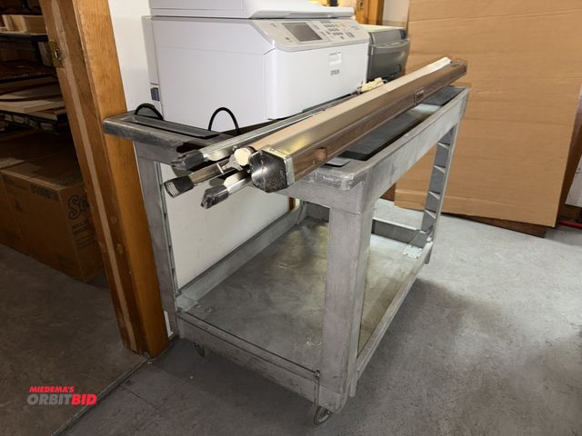 Lot 1-18916 - (1) Epson Work Force Pro WF5690, multi-function printer, (1) Apollo Horizon 2 projector, and (1) Mon...