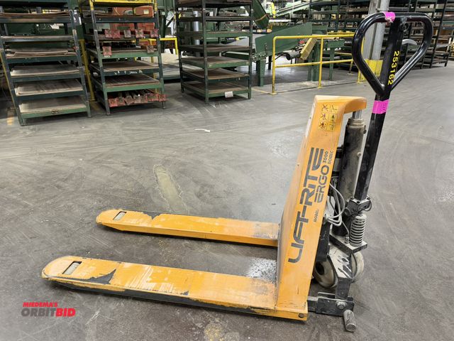 Lot 1-16900 - (1) Lift-Rite, model Ergo-Lift RG30E, 3000 lb. capacity, 12V, internal chargers, 48" x 7" wide forks...