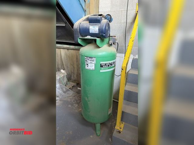 Lot 1-17303 - (1) Speedaire, model 4B236B, 60 gallon air compressor with a 3 HP, 230V, single phase electric motor...