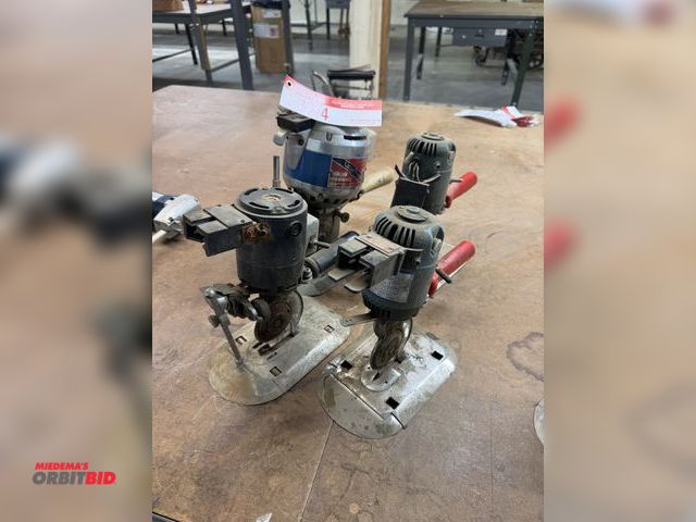 Lot 1-7214 - (4) Round Knife Fabric Cutters, includes: (3) Maimin, (1) Eastman Lightning   (1) Wolf Wp; 110V, 360...