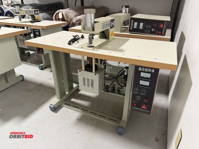 Lot 1-4880 - (1) Futan JT-50-Q Ultrasonic welding machine, 220V, pneumatic controls, foot pedal operation, 60" x ...