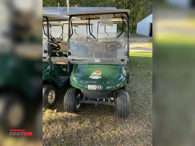 Lot 1-12498 - 2014 EzGo TXT Golf Cart 2014 EZGo TXT Golf Cart Serial No 3069921