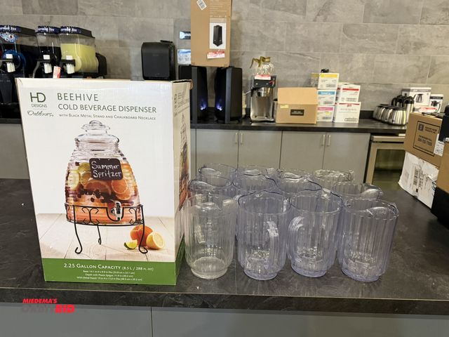 Lot 1-11157 - (1) HD Designs 2.25 gallon behive shaped cold beverage dispenser with black metal stand, and (12) ap...