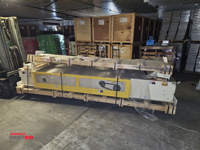 Lot 1-15527 - Lot of ( 1) 30" x 144" Hytrol Drive Conveyor # 16JEP4 with 2 Conveyor Legs with 2 Conveyor Legs- Use...