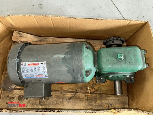 Lot 1-19189 - (1) Wattsaver gear motor with attached 3 phase electric motor, approx. 4" diameter keyed gear and 1"...