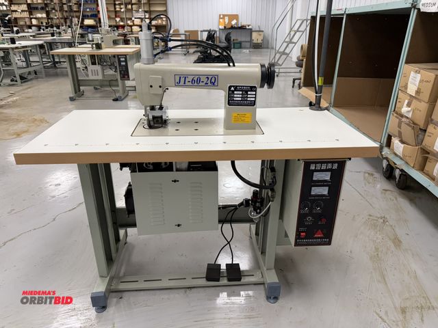 Lot 1-4850 - (1) 2021 Futan Ultrasonic sewing machine, model JT-60-2Q, 220V, with power table (47 1/4" x 21.5" x ...