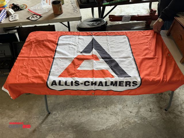 Lot 1-12287 - (1) Allis-Chalmers flag