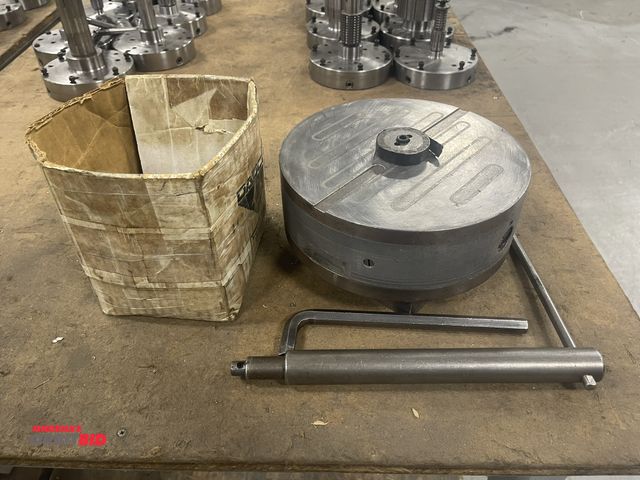 Lot 1-19310 - (1) Brown and Sharpe Manufacturing magnetic Type P, 9" magnetic chuck.