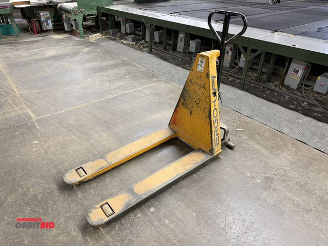 Lot 1-17007 - (1) Lift-Rite, 12V electric walk-behind pallet jacks with 3000 lb. capacity, with Noco Genius, 12V/6...