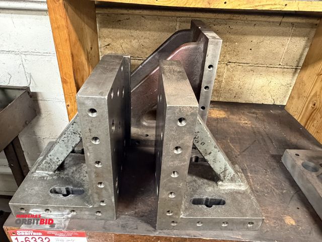 Lot 1-6333 - Lot of 2 heavy duty right angles, includes (1) 8" x 8 1/4" x 11", and (1) is 12" x 12" x 12.5" tall.