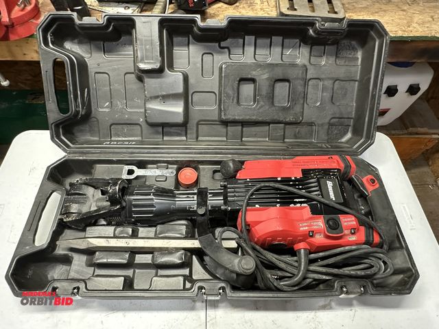 Lot 1-4126 - (1) Bauer, model 1632E-B, 35 lb., 120V Pro Demolition Hammer kit, with 1 1/8" hex attachment, includ...