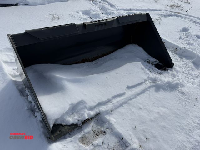 Lot 1-11540 - (1) New Holland 60" LP bucket, has holes for bolt-on cutting edge, does not include cutting edge, sk...