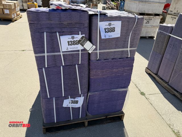 Lot 1-102537 - (1) Skid of apple trays