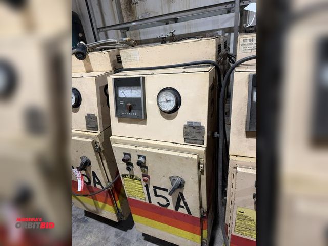 Lot 1-13389 - Sterlco F6016-BX hot oil unit 12-KW, 200° F max temperature, portable, analog controls, 250V, S/N 39...