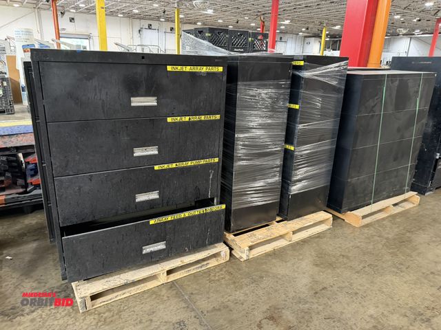 Lot 1-5561 - Lot including (3) 42" width x 52" height x 18" depth, and (3) 42" width x 48.5" height x 18.5" depth...