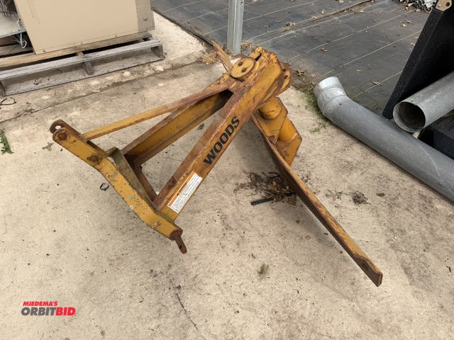 Lot 1-9968 - (1) 1995 Woods RB51, 60" back blade, 3 pt. hitch hook up, blade is bent, will need to be fixed or re...