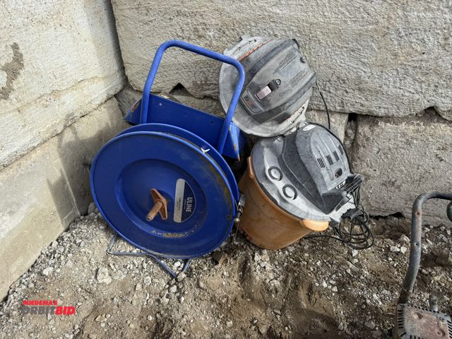 Lot 1-16057 - (1) Uline banding cart with 1/2" nylon banding, some damage to cart, (1) Ridgid 5 HP shop vac, and (...