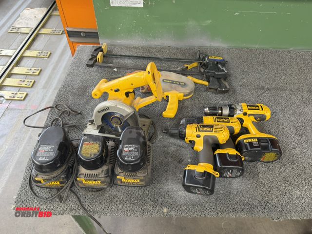 Lot 1-17478 - Lot of DeWalt 18V cordless tools, includes (2) DeWalt DC727 drills, 14.4V, (1) DW987 rotary hammer, ...