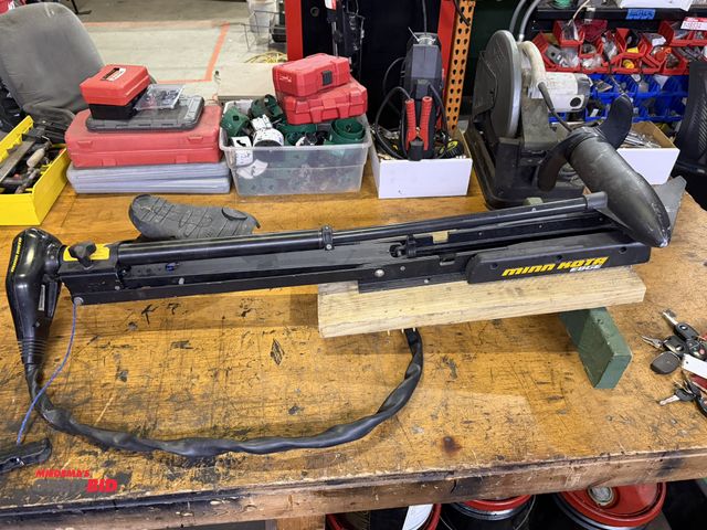 Lot 1-18726 - (1) Minn Kota 12V trolling motor with 55 lb. of thrust, includes mount and foot control, working con...