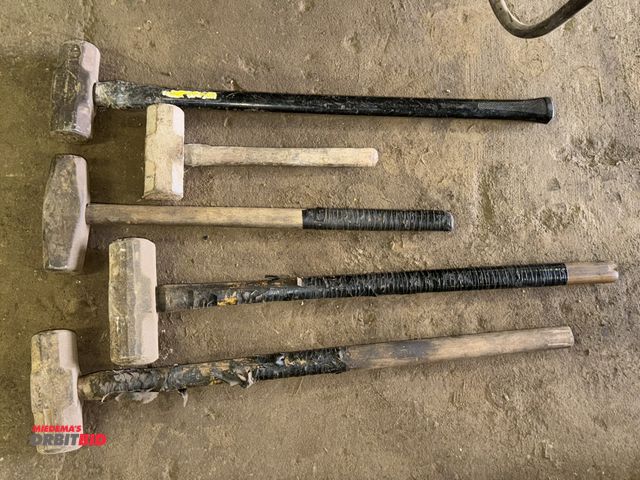 Lot 1-18145 - Lot of (5) various sledgehammers.