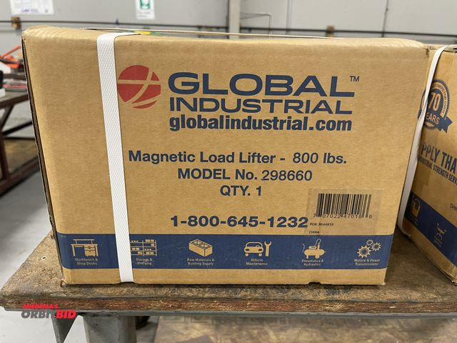 Lot 1-19419 - (1) Global Industrial Magnetic load lifter, 800 lb. capacity, model 298660.