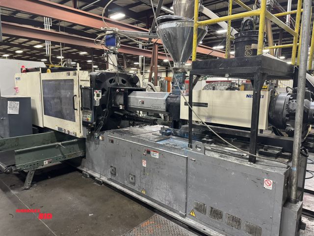 Lot 1-2516 - (1) 2017 Nissei, model FNX280 III-110A, plastic injection molding machine, 309-ton capacity, X 26.6 ...