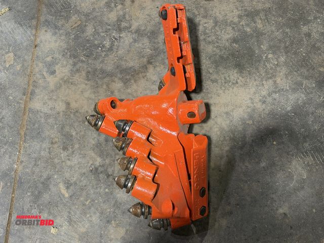 Lot 1-1521 - (1) #18-AR/RR cutting drum, S/N 137974, appears to be only slightly used.