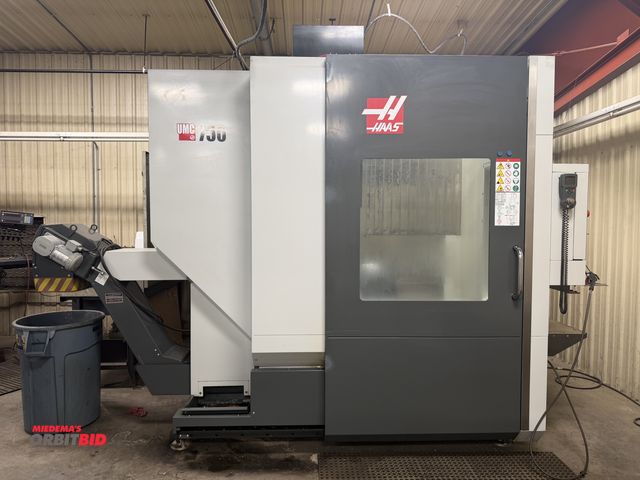 Lot 1-1636 - 2016 Haas UMC-750 Vertical Machining Center 30-HP, 8100-RPM, 24" x 20" 5-Axis Trunnion Table, 30" x ...