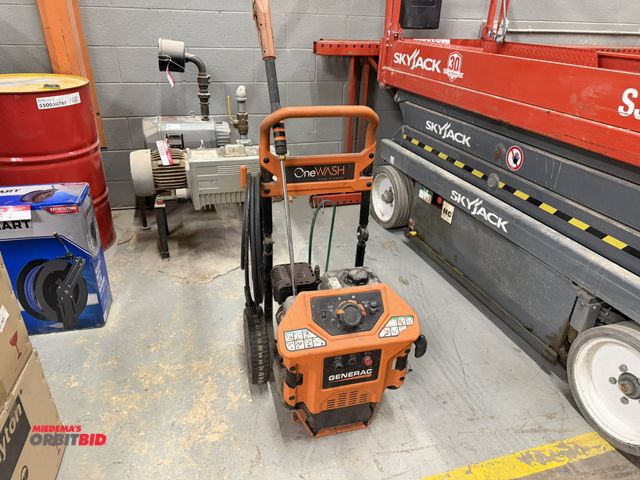 Lot 1-16657 - (1) Generac One Wash gas powered pressure washer, 2000 to 3100 PSI, includes hose and wand, engine p...