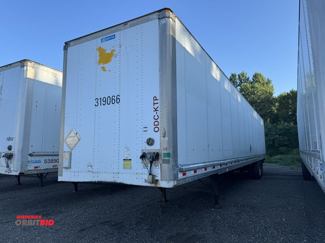 Lot 1-2504 - 2009 Stoughton ZTPVW-535T-S-C-AR (1) 53' tandem axle dry van semi trailer, 70,000 lb. GVWR, wood dec...