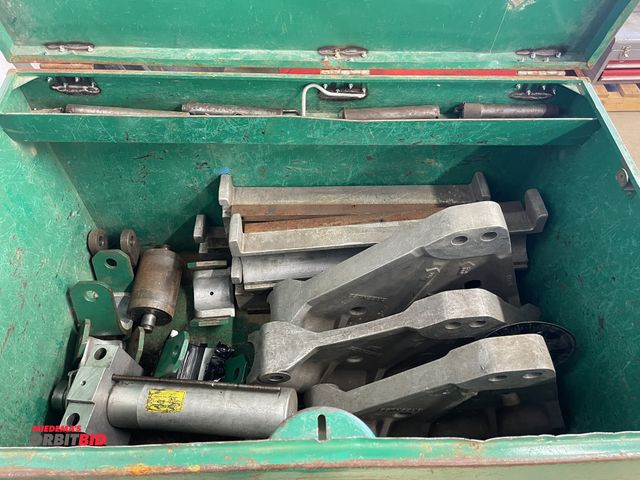 Lot 1-6117 - (1) Greenlee hydraulic bender, 2" to 4", includes pump, electric over hydraulic power unit, and Gree...