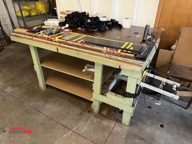 Lot 1-4832 - (1) nylon strap cutter with table, approx. 73" x 51" x 36" tall, cutter is 120V with adjustable temp...