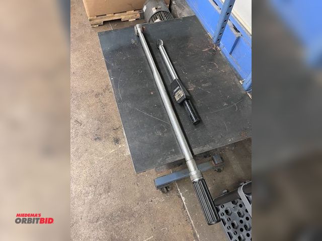 Lot 1-3608 - (2) Torque Wrenches