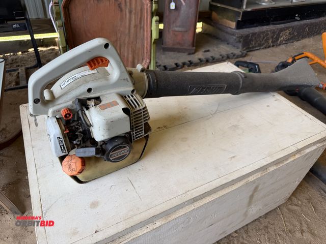 Lot 1-8491 - (1) Eco PB1000 gas powered blower, engine pulls through and has compression, needs new gas plunger.