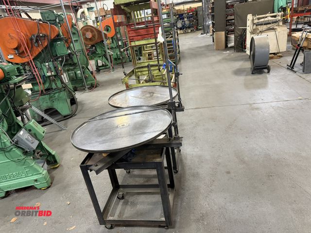 Lot 1-18525 - (1) portable rotating spool stand, 30" diameter, mounted on steel cart.
