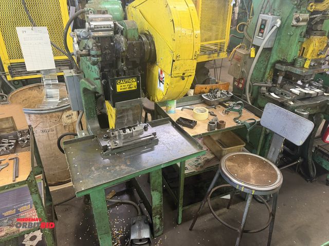 Lot 1-18730 - (1) Universal 5-ton capacity press, S/N 165, with 1" stroke, 175 strokes per minute, 5" shut height,...