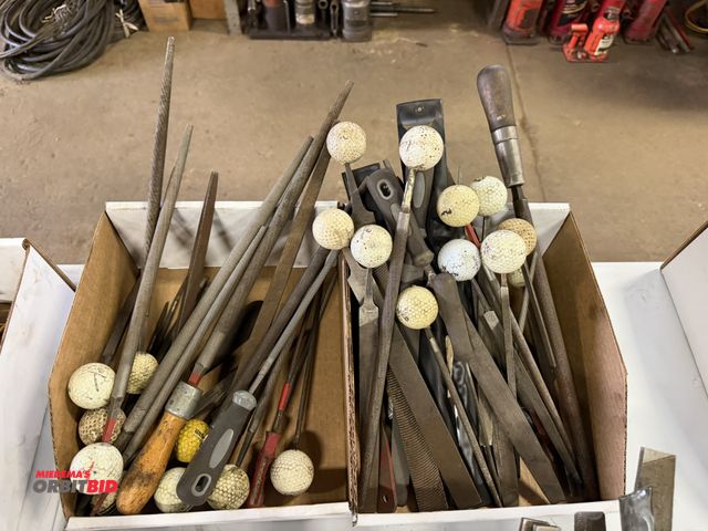 Lot 1-18480 - (2) boxes of assorted files, some with custom golf ball handles.
