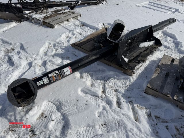 Lot 1-11609 - (1) Killbros KB212, 12' hydraulic box auger with steel flighting, motor, hoses, and basket.